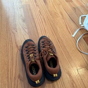 Hoka Men's Brown Hiking Shoes